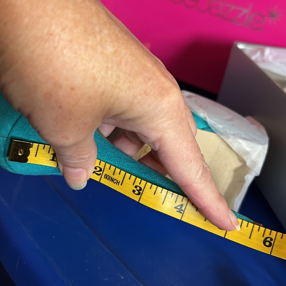 Shoedazzle high heel shoes - Picture 6 of 12